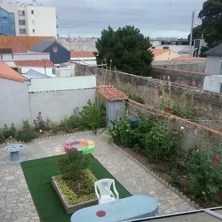 Maison Les Sables-d'olonne, 4 Pieces, 6 Personnes - Fr-1-485-38